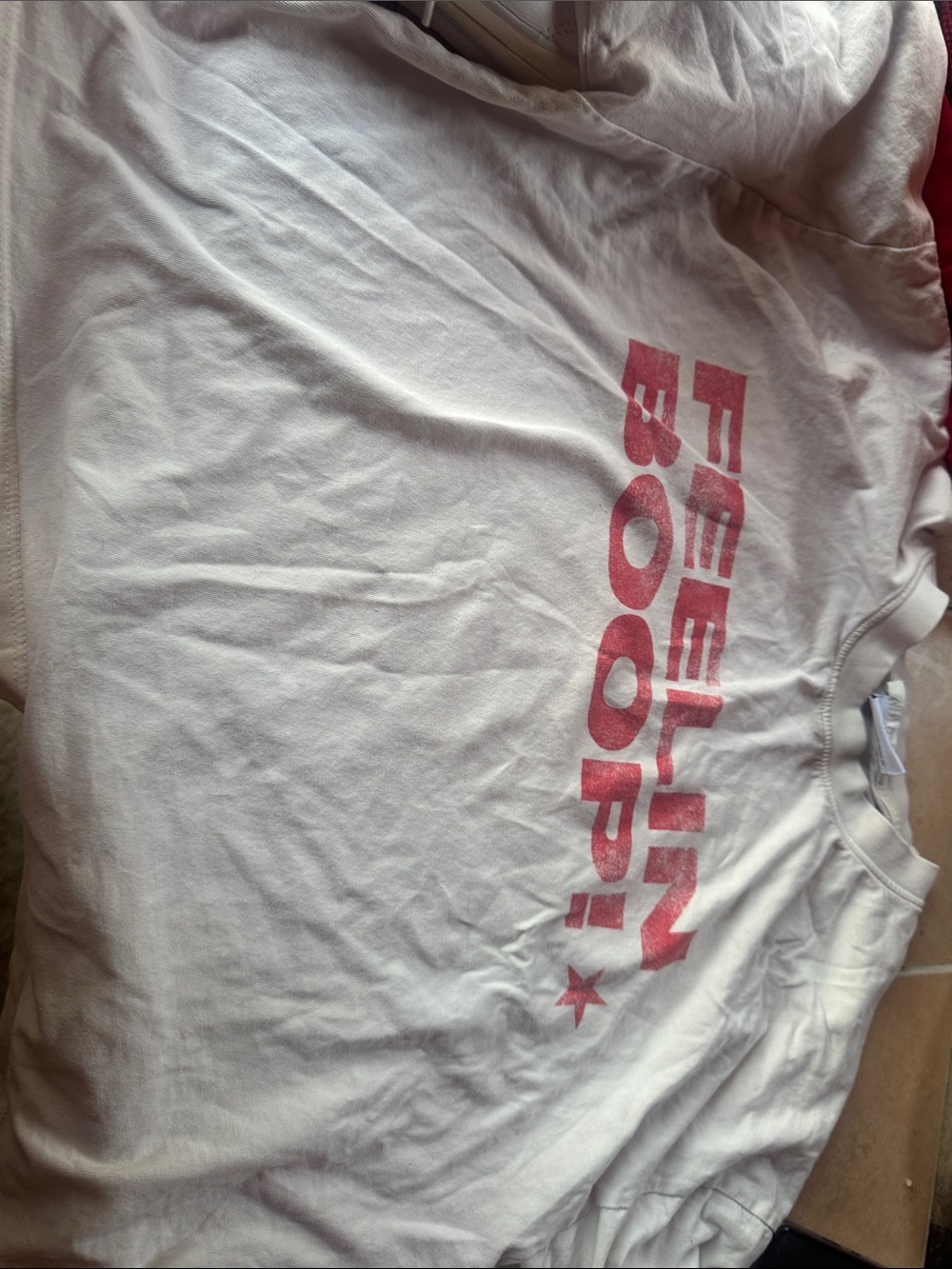 Zara White Crop Top with Pink Graphic